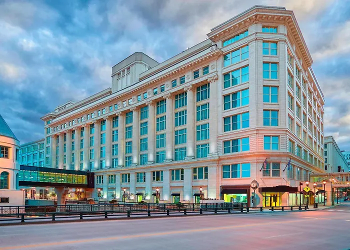 Residence Inn Milwaukee Downtown