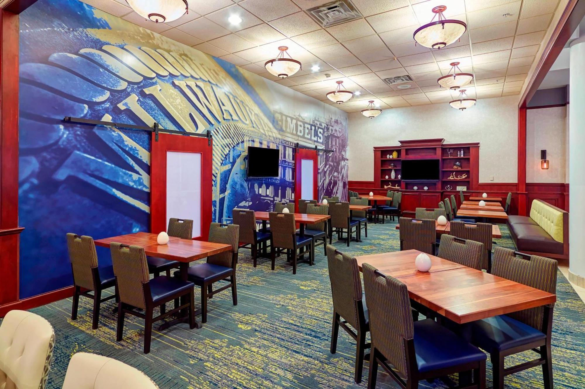 Downtown Hotel Milwaukee